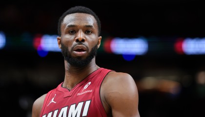 yl7703永利-今天效率挺高！维金斯13中8&amp;三分7中4砍下24+5 无奈球队惨败