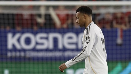 yl7703永利-队报：埃梅里有望在法国客串右后卫 埃基蒂克可能顶替姆巴佩